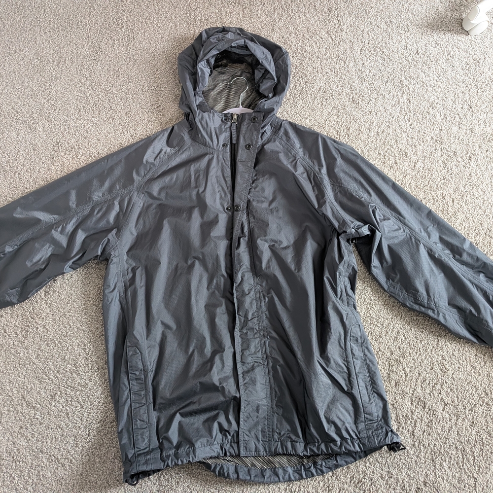 L.L. Bean Men's Gray Hooded Raincoat